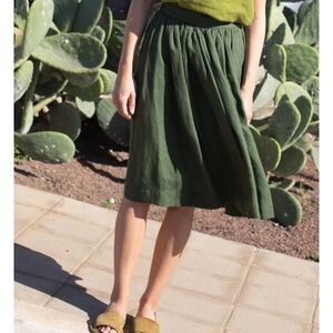 Elegant Green Women's Skirt